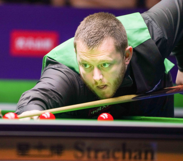 线上的支柱 线上的支柱