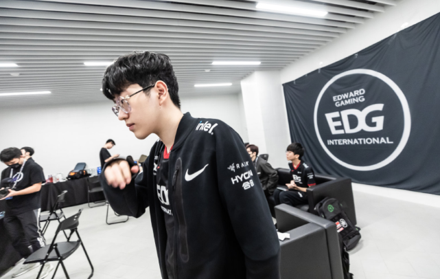 内实力雄厚 内实力雄厚