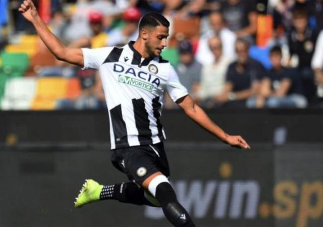 注视下上演 注视下上演